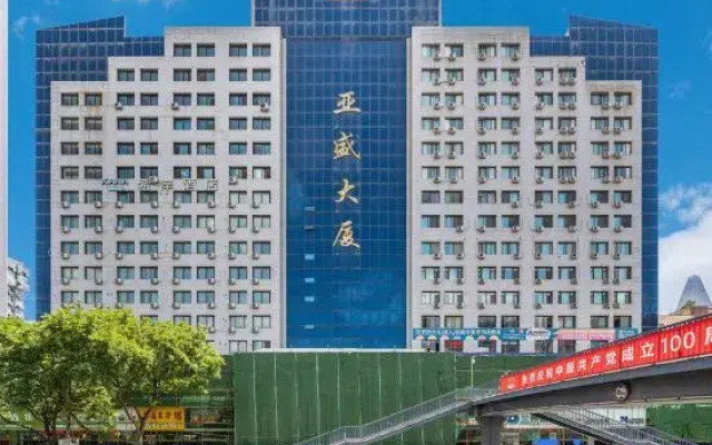 Lanzhou Zhangye Road Provincial Government Metro Station Feitian Ruyi Hotel