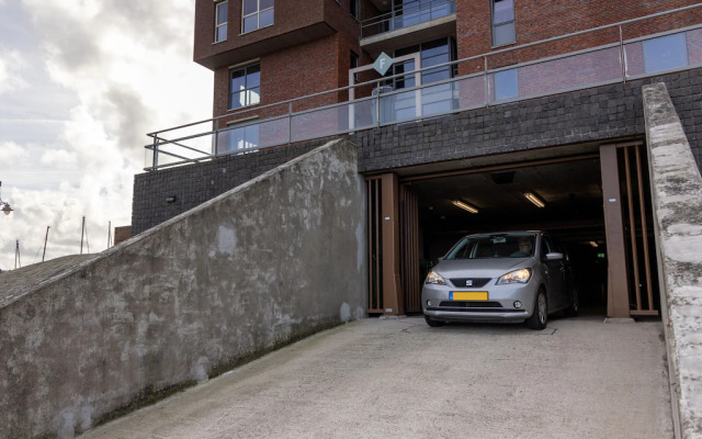 Modern apartment, at just 500 m from Scheveningen
