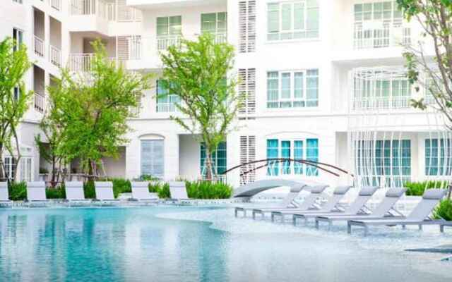 Summer Hua Hin Condo by Huahin Holiday Condo