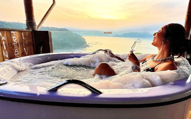 Mirante do Pirata Suítes Bed and Breakfast