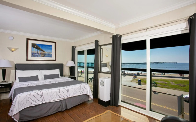 Ocean Beach Hotel