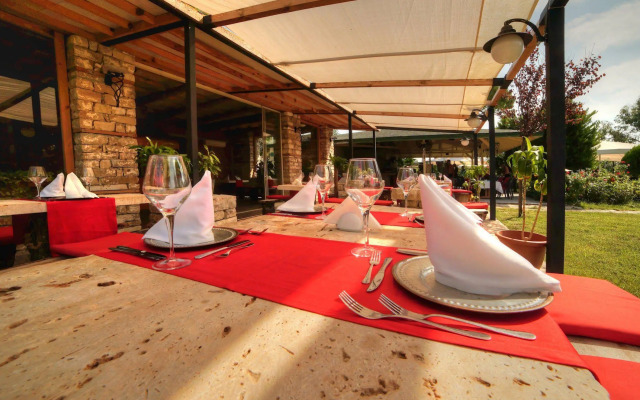 Zena Resort Hotel
