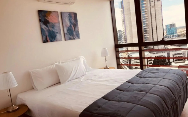 Winston Apartments Docklands