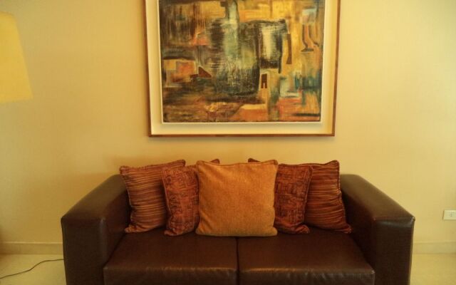 Hotel Mil 810