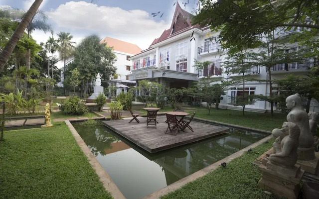 Angkor Museum Boutique Hotel