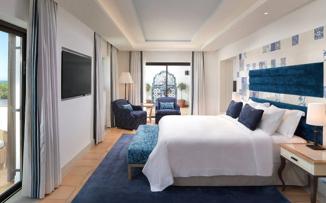 Pine Cliffs Suites