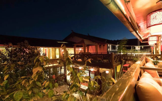 Pure Sunshine Inn