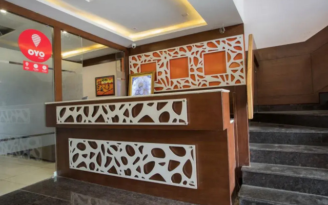 Oyo 8882 Pishori Residency