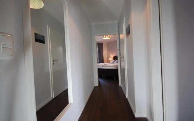 Apartment 22 - Han/012