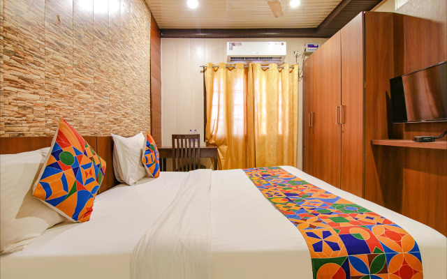 Fabhotel Doon Maira