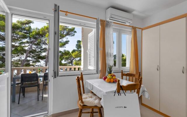 Anka - Amazing Location - Sa13