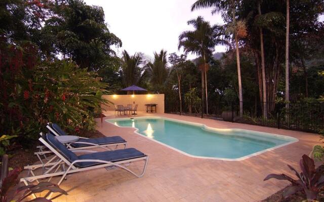 Port Douglas Valley Retreat