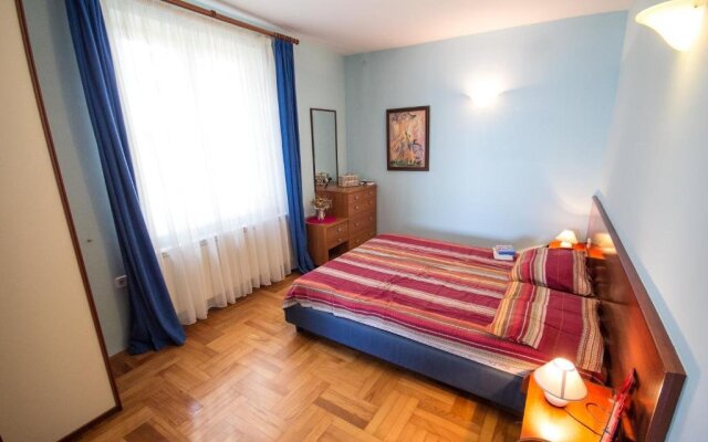 Apartments Valdepian