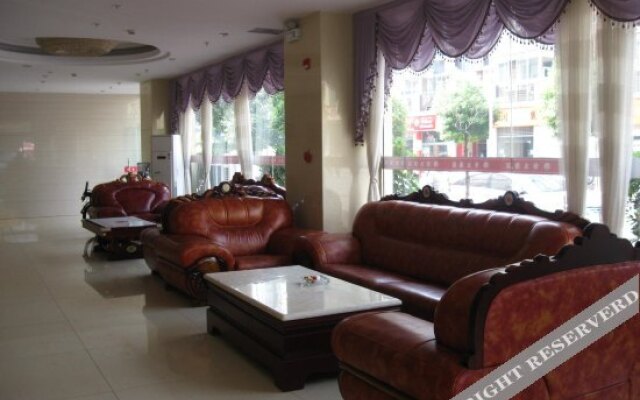 Xichang Huatai Inn