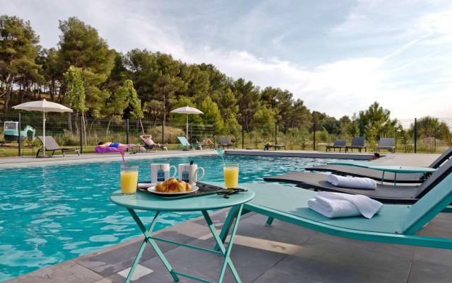 Appart'hôtel Kyriad Résidence Cabriès - Plan de Campagne