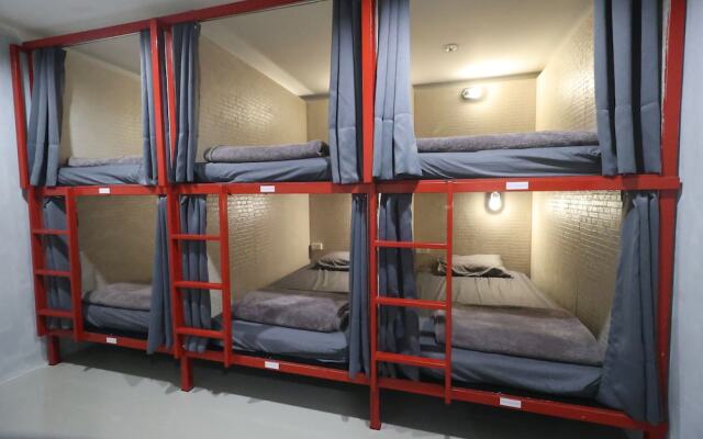 No.9 hostel kanchanaburi