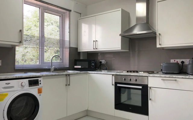 Immaculate 3-bed House in Nottingham