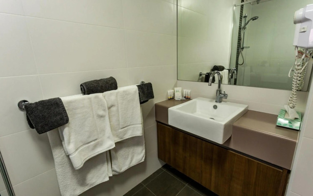 Quality Hotel Bayswater