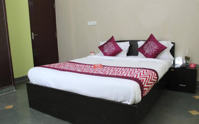 OYO 1212 Apartment Kalyan Nagar