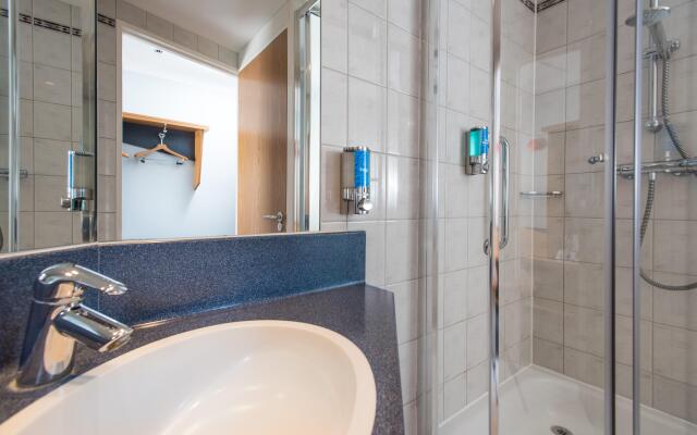 Holiday Inn Express Stoke On Trent by IHG
