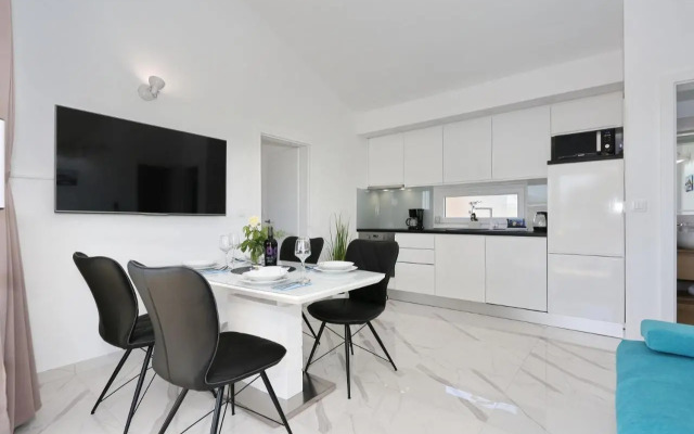 Punta Garden Pool House