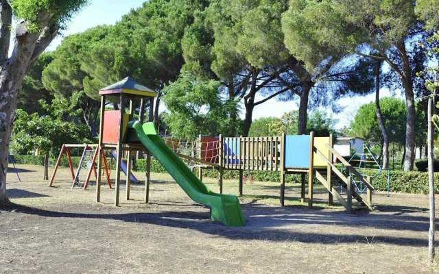 New Apartment in Baia Domzia Near the sea