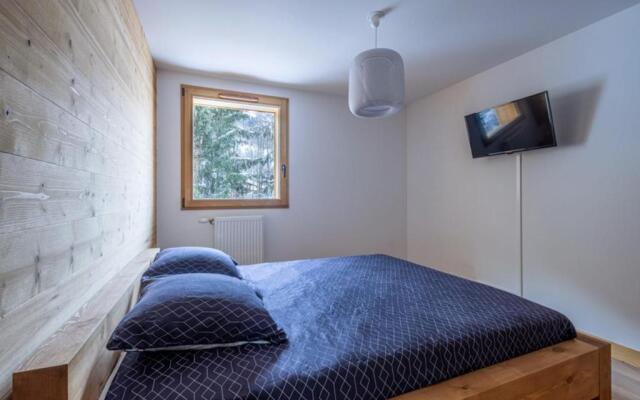 Sumptuous And Bright Apartment In Chalet Style