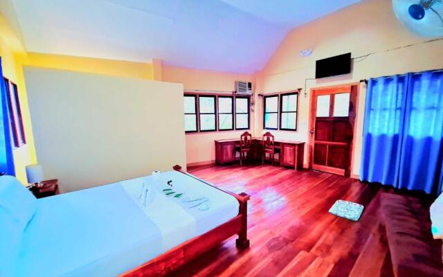La-Familia Guest House