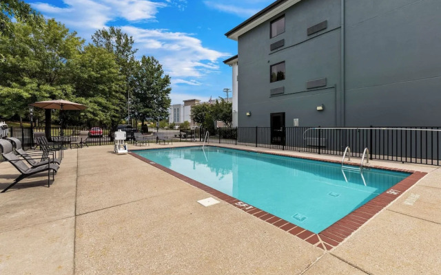 Ramada Franklin Cool Springs