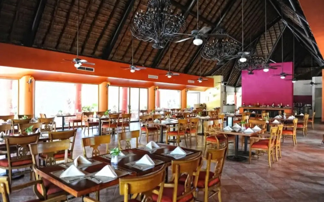 Tropical Location Riviera Maya