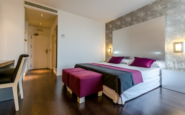 Hotel YIT Vía Sevilla Mairena