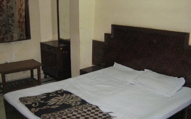 Hotel S P