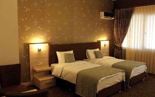 Parlak Resort Hotel