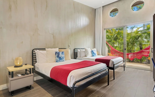 Mother Earth Vegan Hotel & Restaurant