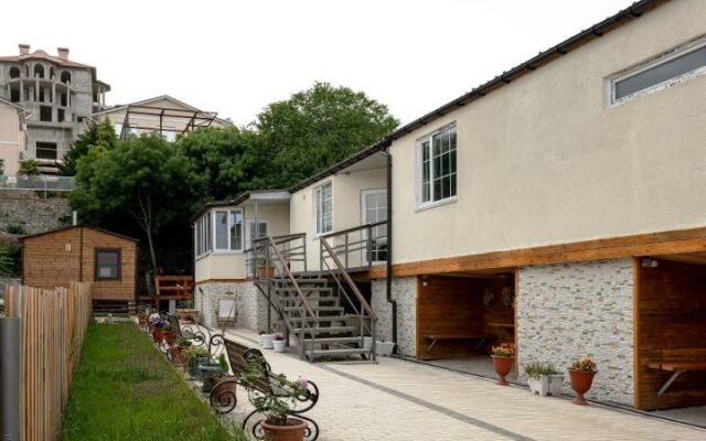 Villa Feliche Guest House