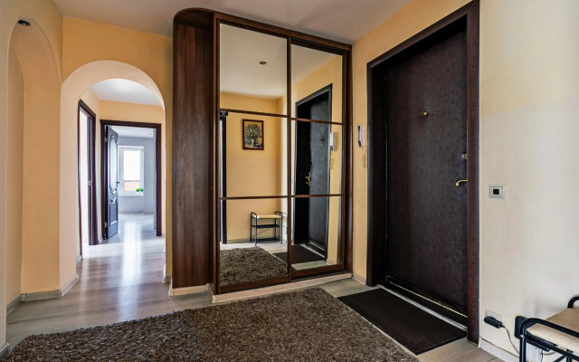 MaxRealty24 on 21 Vinnitskaya street