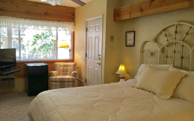 Outpost Inn
