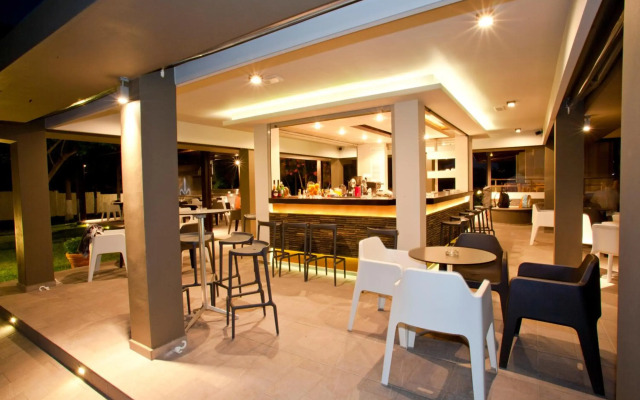 Matoula Beach Hotel