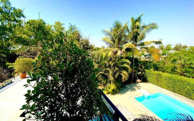 Luxury 5 Bedroom Private Pool Villa (Riverfront)