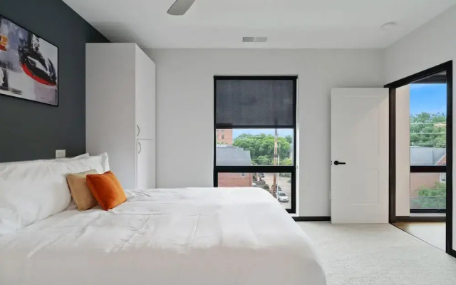 CozySuites on Mass w garage parking 21