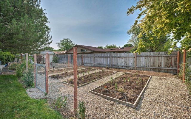 Idyllic Nampa Family Home With Hot Tub & Fire Pit!