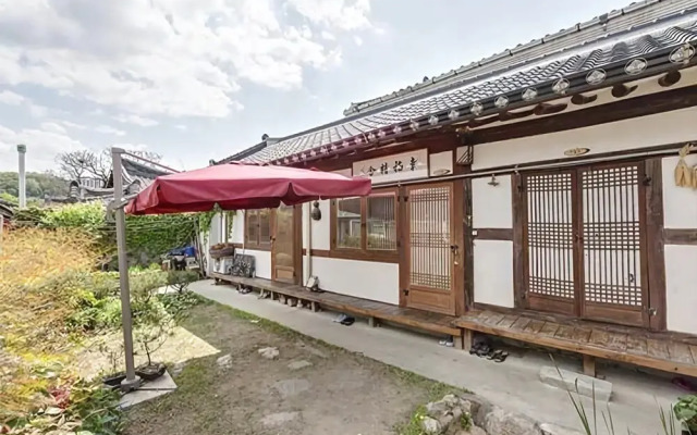 Jeonju Flowerwind Pension