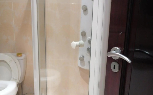 norizana's apartment