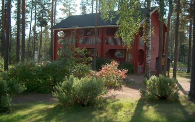 Loma-Vietonen Holiday Village