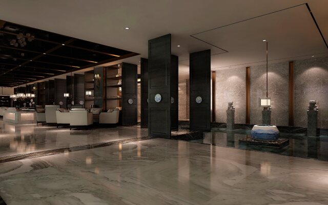 Jasper International Hotel