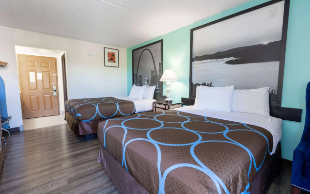 Super 8 by Wyndham Branson/Andy Williams Theater