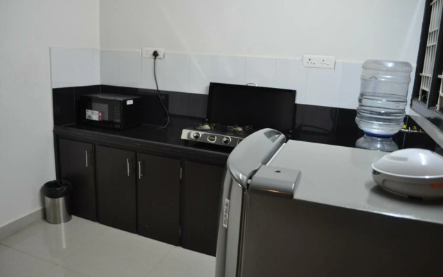 Jyothi Suites