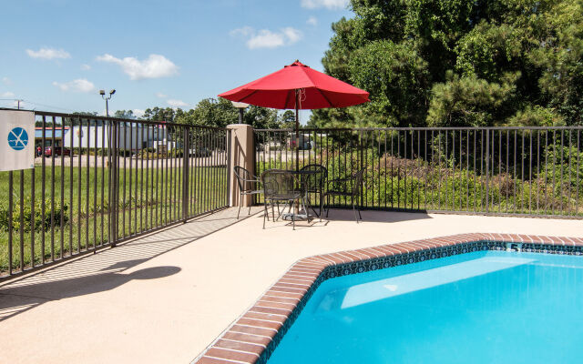 Quality Inn near Parc Natchitoches