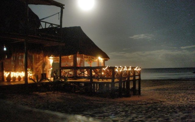 Hemingway Romantic Eco Resort