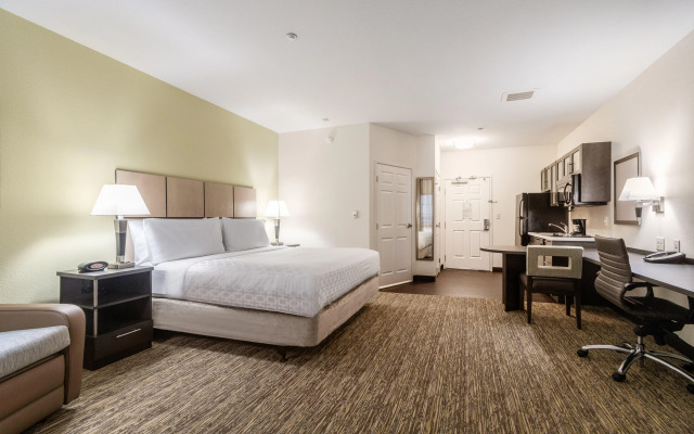 Candlewood Suites Portland Airport by IHG